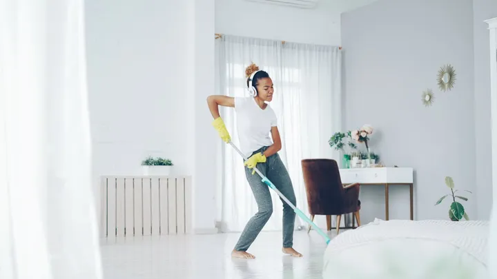 A Call Cleaning team member cleaning a Colorado home